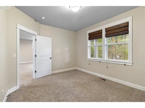 3023 NW Spencer Street Portland OR 97229