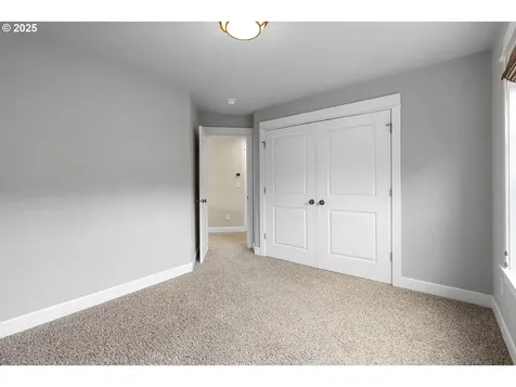 3023 NW Spencer Street Portland OR 97229