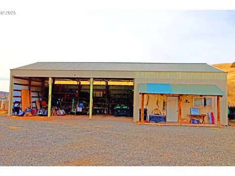 46457 Highway 218 Fossil OR 97830