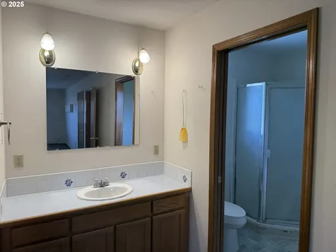 16117 NE 87th Street Vancouver WA 98682