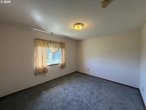 16117 NE 87th Street Vancouver WA 98682