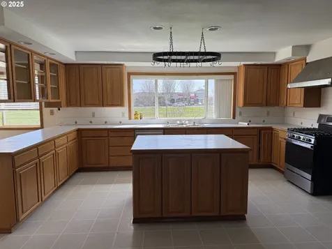 16117 NE 87th Street Vancouver WA 98682