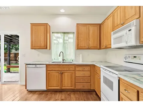 5488 Austin Way Eugene OR 97402