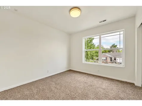 5488 Austin Way Eugene OR 97402