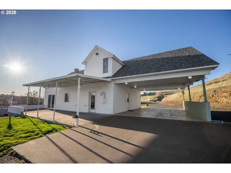 3540 NE King Place Pendleton OR 97801