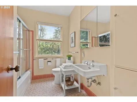 11650 S Breyman Avenue Portland OR 97219