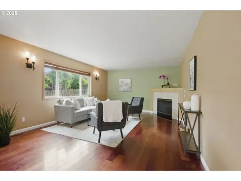 3728 NE 156th Avenue Portland OR 97230