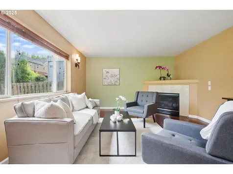 3728 NE 156th Avenue Portland OR 97230