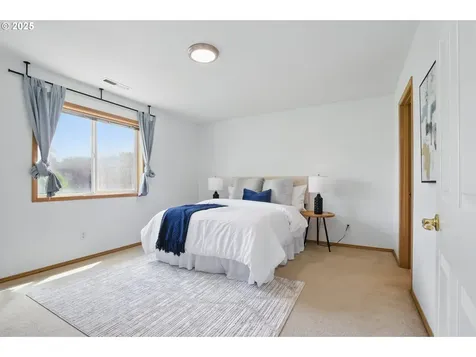 3728 NE 156th Avenue Portland OR 97230