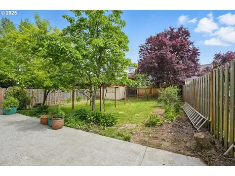 3728 NE 156th Avenue Portland OR 97230