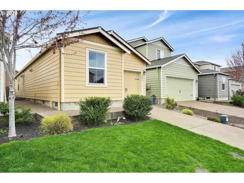1011 S View Drive Molalla OR 97038