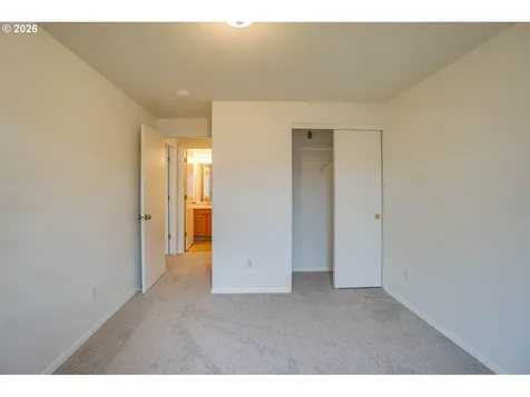 7217 NE 44th Way Vancouver WA 98662