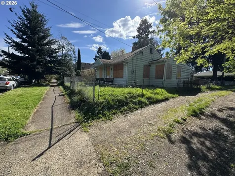 8315 N Wayland Avenue Portland OR 97203