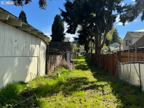 8315 N Wayland Avenue Portland OR 97203