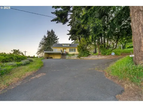 11 Wess Road Underwood WA 98651