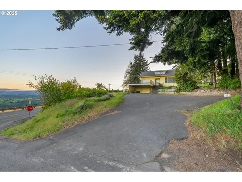 11 Wess Road Underwood WA 98651