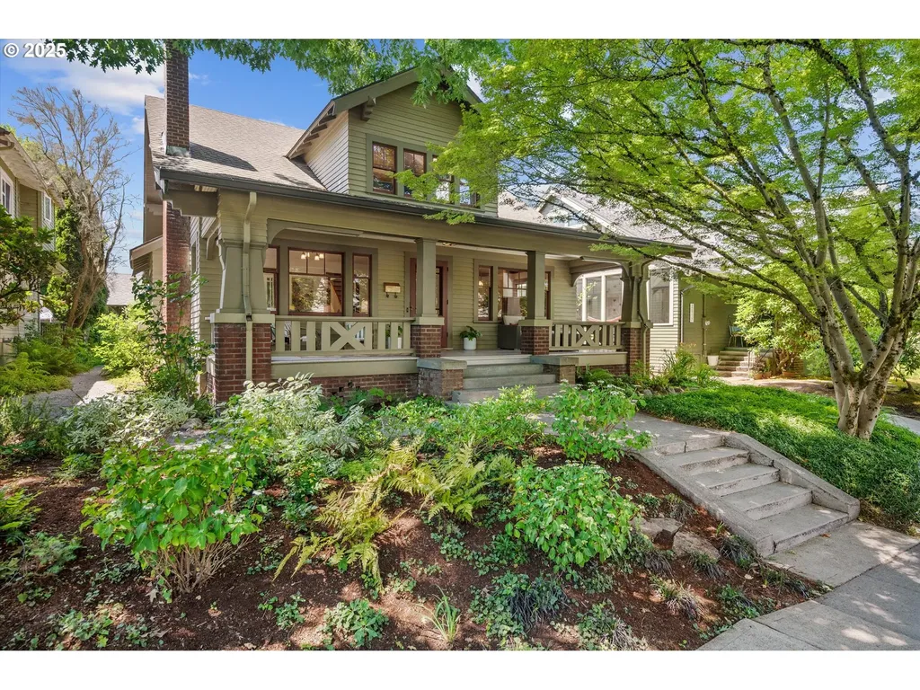 2603 NE 11th Avenue Portland OR 97212