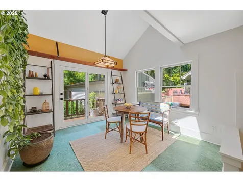 2603 NE 11th Avenue Portland OR 97212