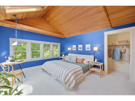2603 NE 11th Avenue Portland OR 97212
