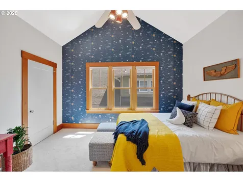 2603 NE 11th Avenue Portland OR 97212