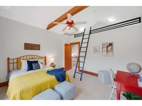 2603 NE 11th Avenue Portland OR 97212