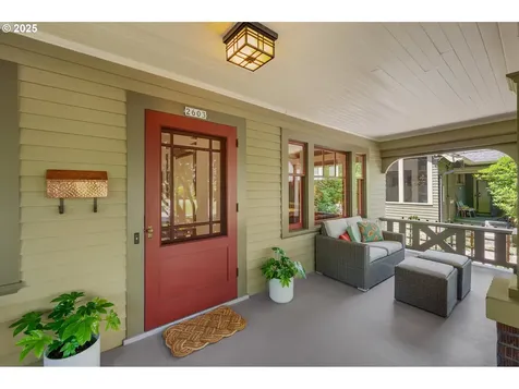 2603 NE 11th Avenue Portland OR 97212