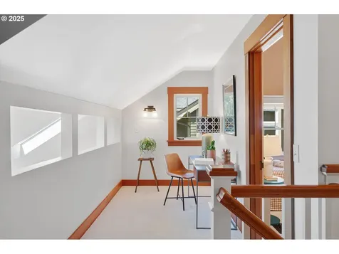2603 NE 11th Avenue Portland OR 97212