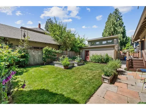 2603 NE 11th Avenue Portland OR 97212