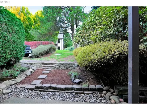 200 SW Florence Avenue Gresham OR 97080