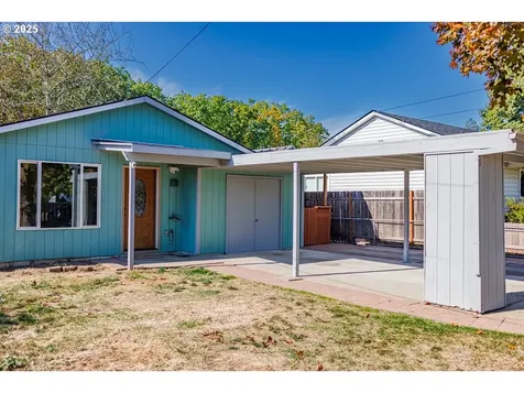 6643 SE 90th Avenue Portland OR 97266