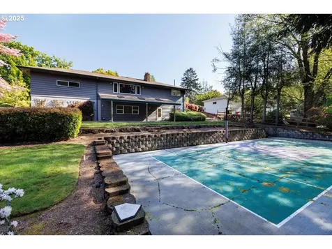 10620 NW Walters Lane Portland OR 97229
