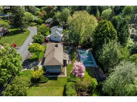 10620 NW Walters Lane Portland OR 97229