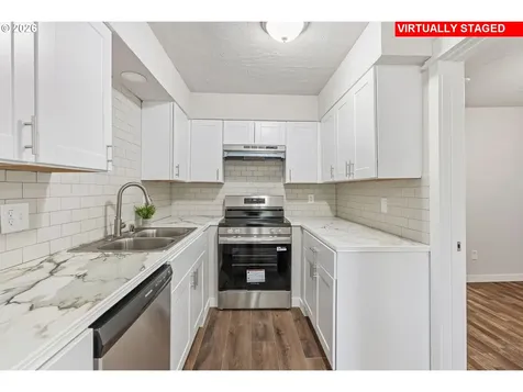 2843 Hemlock Street Longview WA 98632
