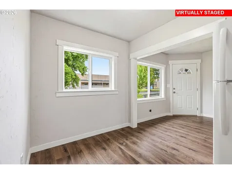 2843 Hemlock Street Longview WA 98632