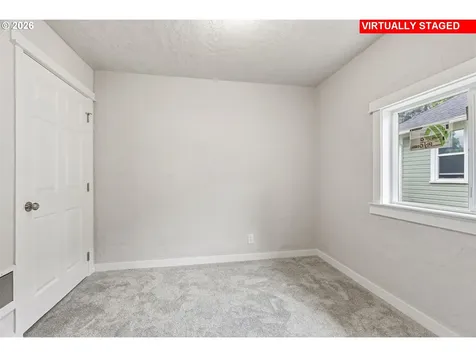 2843 Hemlock Street Longview WA 98632