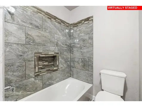2843 Hemlock Street Longview WA 98632