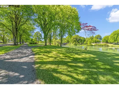 2843 Hemlock Street Longview WA 98632