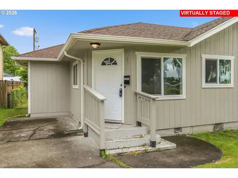 2843 Hemlock Street Longview WA 98632