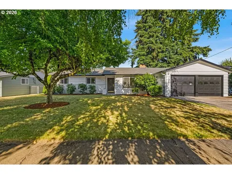 4888 38th Place NE Salem OR 97305