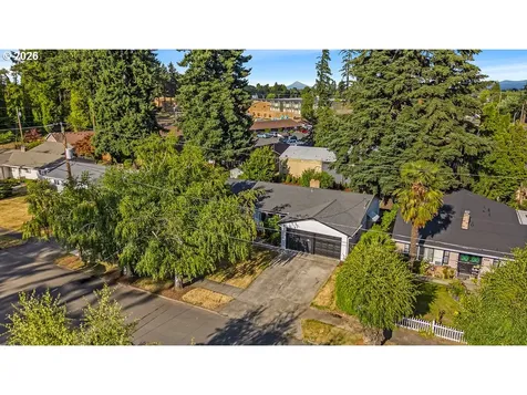 4888 38th Place NE Salem OR 97305