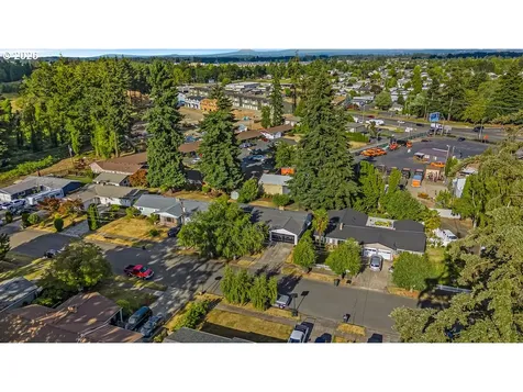 4888 38th Place NE Salem OR 97305