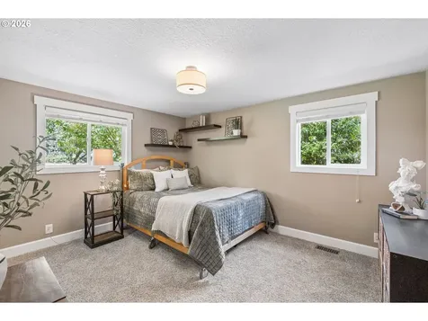 26351 S Highway 170 Canby OR 97013