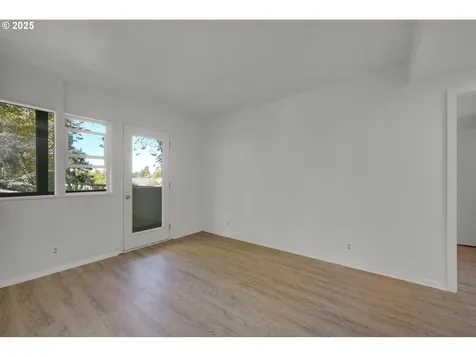 2350 Columbia Street Eugene OR 97403