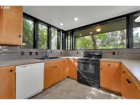 2350 Columbia Street Eugene OR 97403