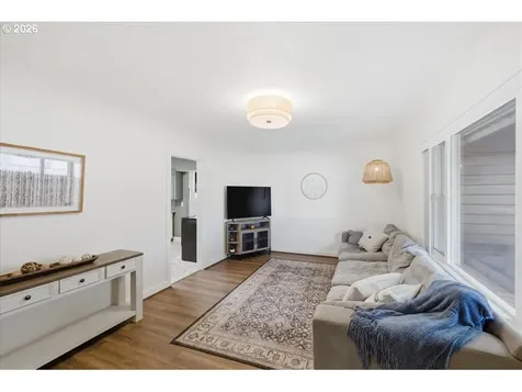 4086 Bell Avenue Eugene OR 97402