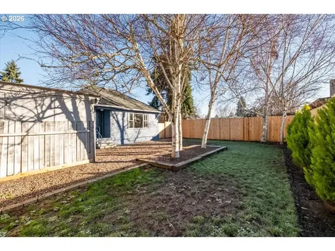 4086 Bell Avenue Eugene OR 97402