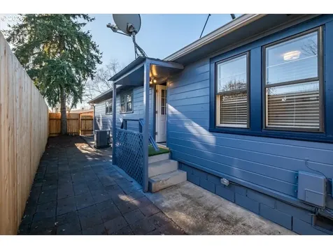 4086 Bell Avenue Eugene OR 97402