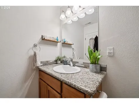 13546 SE Steele Street Portland OR 97236