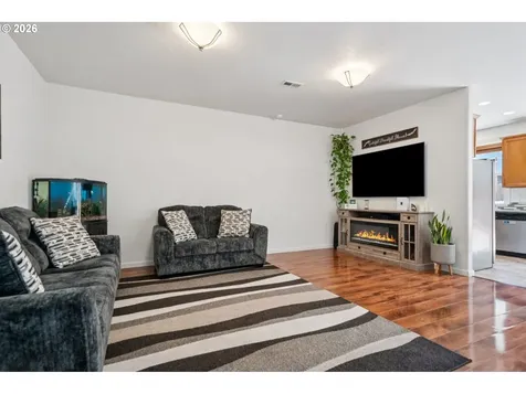 13546 SE Steele Street Portland OR 97236