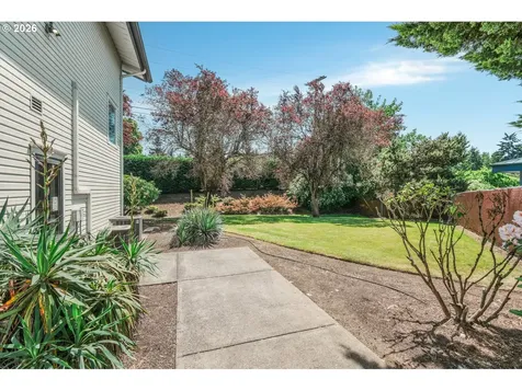 9407 NE Vancouver Mall Drive Vancouver WA 98662
